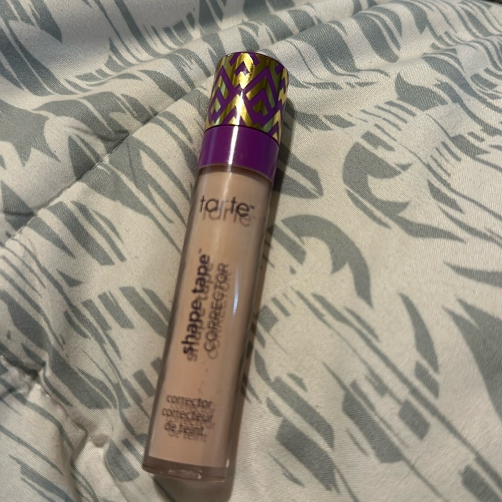 Tarte shape tape